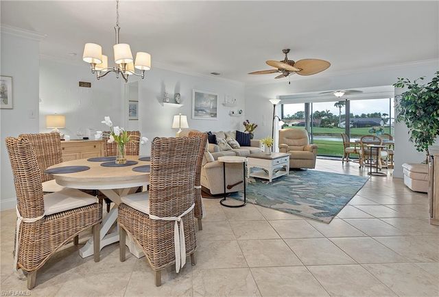 5250 Fox Hollow DR 509, Naples, FL 34104