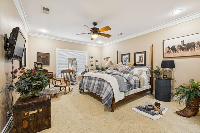 152 Copperstone Dr, Clarksville, TN 37043