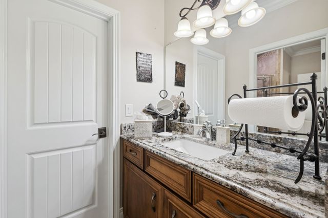 152 Copperstone Dr, Clarksville, TN 37043