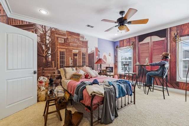 152 Copperstone Dr, Clarksville, TN 37043