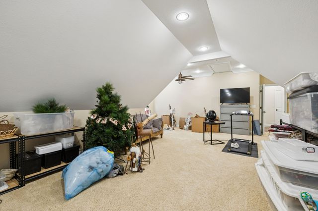 152 Copperstone Dr, Clarksville, TN 37043