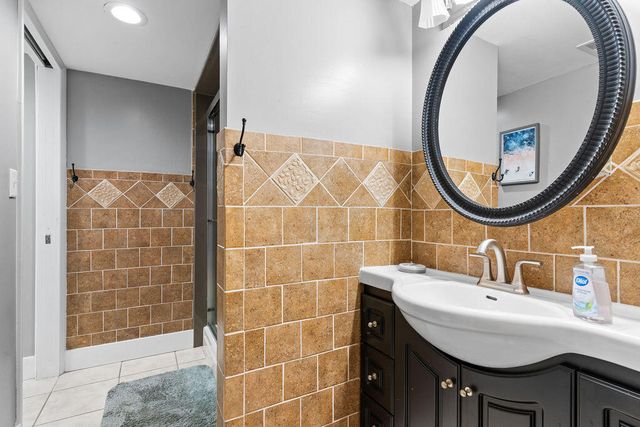 9850 S Thomas Drive UNIT 104E, Panama City Beach, FL 32408