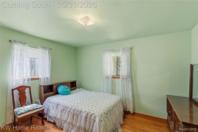 8801 Whitlock Avenue, Dearborn, MI 48126