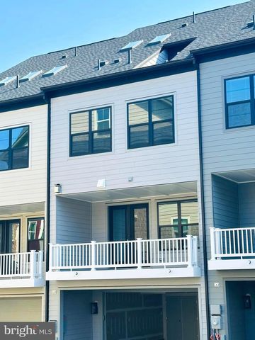 14908 SWAT ST, Rockville, MD 20850