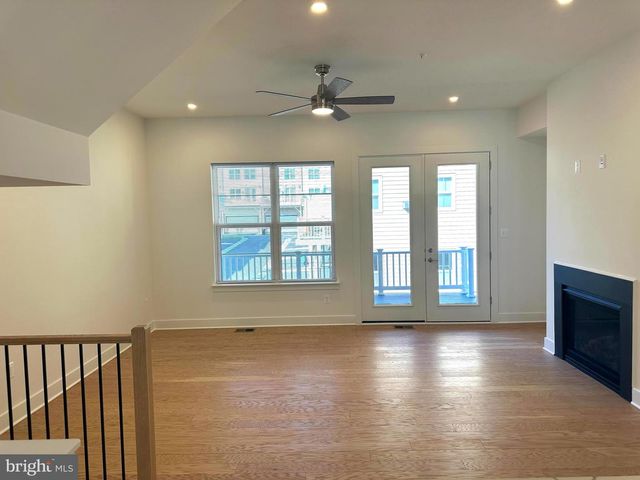 14908 SWAT ST, Rockville, MD 20850