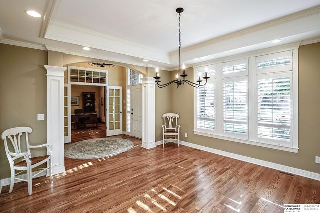 13910 Charles Street, Omaha, NE 68154