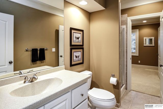 13910 Charles Street, Omaha, NE 68154