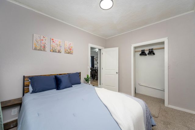 812 N Erie Ave, Wichita, KS 67214