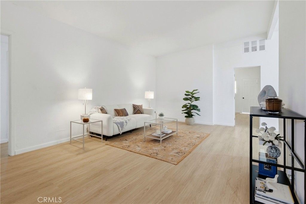 2065 W Orange Grove, Pomona, CA 91768 — photo 4