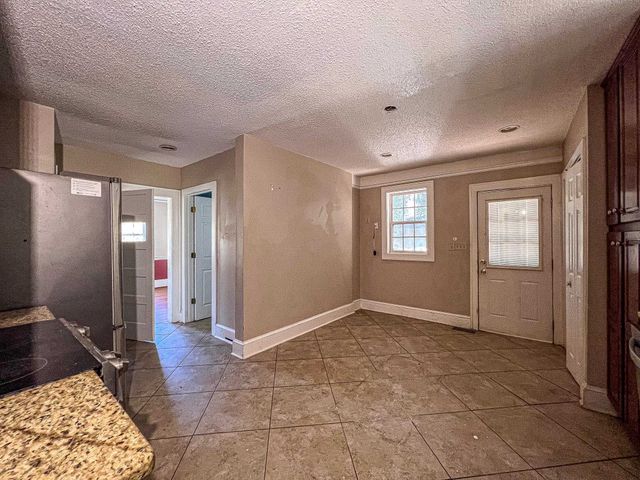 2203 4th Ave., Conway, SC 29527