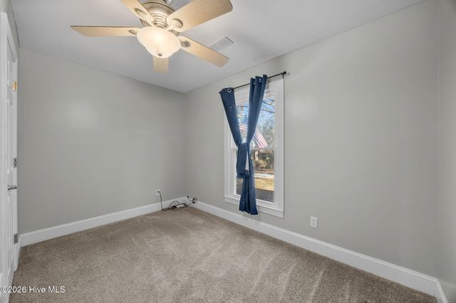 9925 Nc Highway 53 E, Burgaw, NC 28425