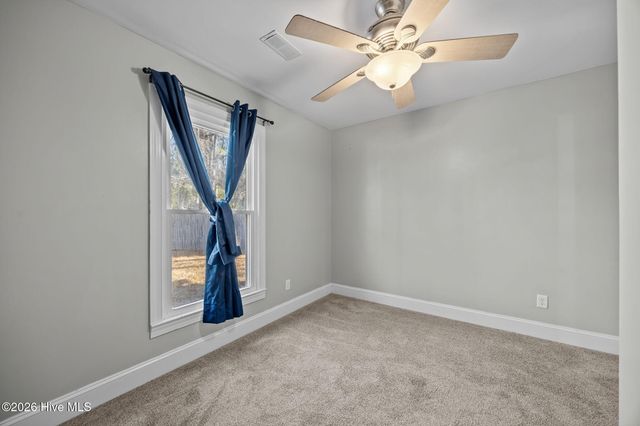 9925 Nc Highway 53 E, Burgaw, NC 28425