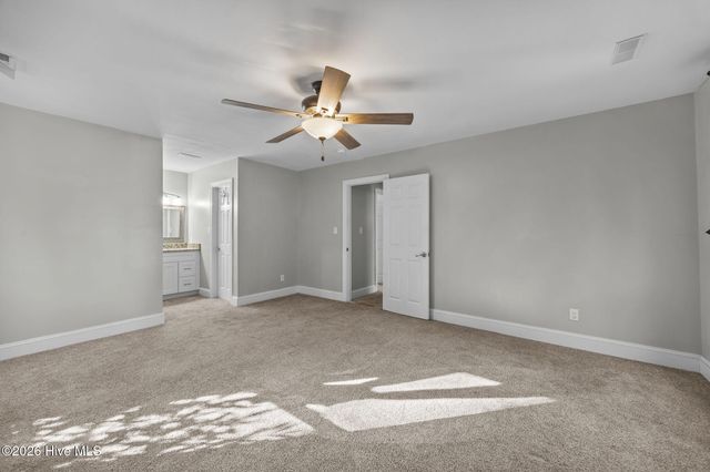 9925 Nc Highway 53 E, Burgaw, NC 28425