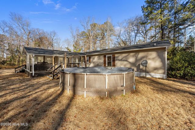 9925 Nc Highway 53 E, Burgaw, NC 28425