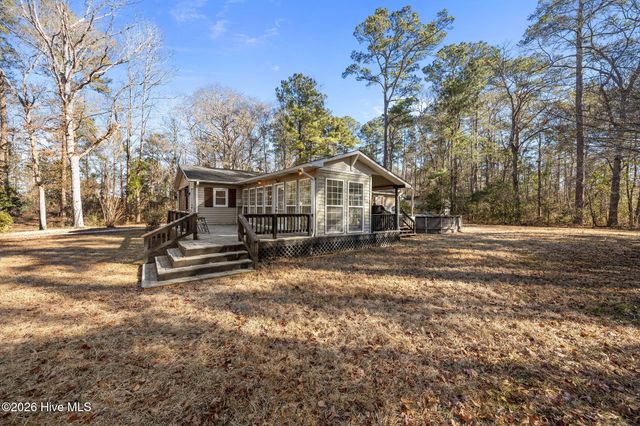 9925 Nc Highway 53 E, Burgaw, NC 28425