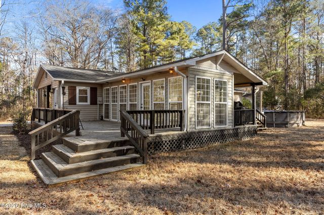 9925 Nc Highway 53 E, Burgaw, NC 28425