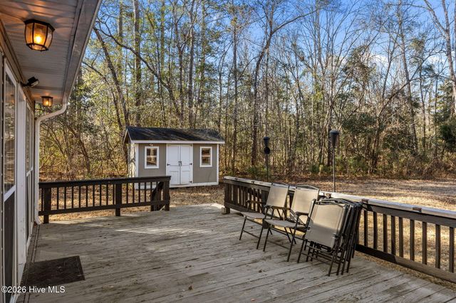 9925 Nc Highway 53 E, Burgaw, NC 28425