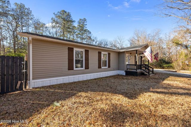 9925 Nc Highway 53 E, Burgaw, NC 28425