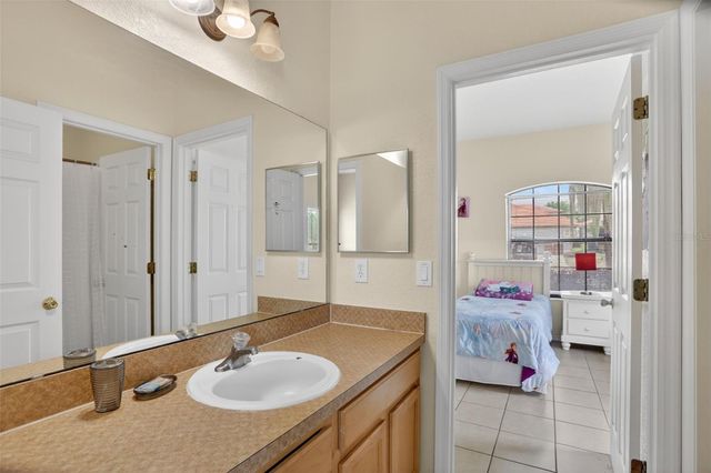 16801 LAZY BREEZE LOOP, Clermont, FL 34714