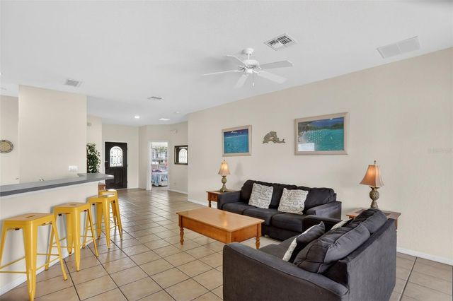16801 LAZY BREEZE LOOP, Clermont, FL 34714