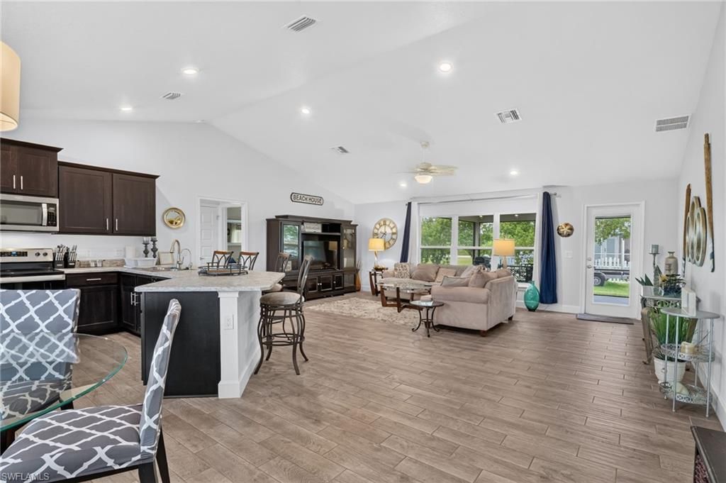 3710 NE 8th PL, CAPE CORAL, FL 33909 — photo 3