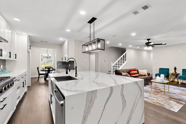 10132 Medlock Drive, Dallas, TX 75218