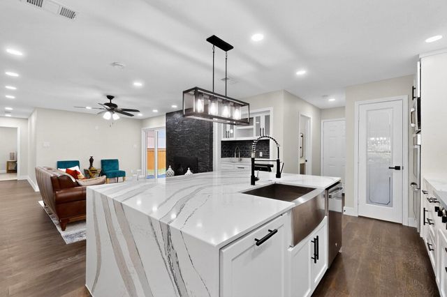 10132 Medlock Drive, Dallas, TX 75218