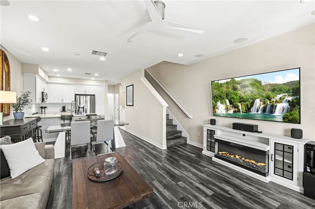 83 Jensen Court, Thousand Oaks, CA 91360