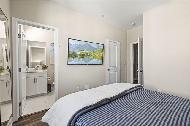 83 Jensen Court, Thousand Oaks, CA 91360