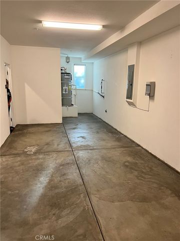 83 Jensen Court, Thousand Oaks, CA 91360