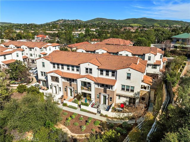 83 Jensen Court, Thousand Oaks, CA 91360