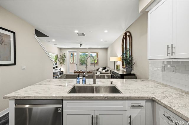 83 Jensen Court, Thousand Oaks, CA 91360