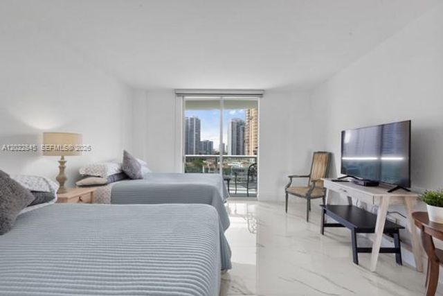 19390 Collins Ave 817, Sunny Isles Beach, FL 33160