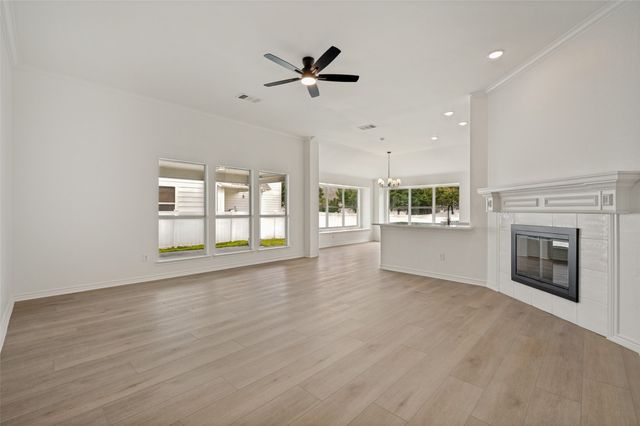 1128 Cotton Exchange Drive, Savannah, TX 76227