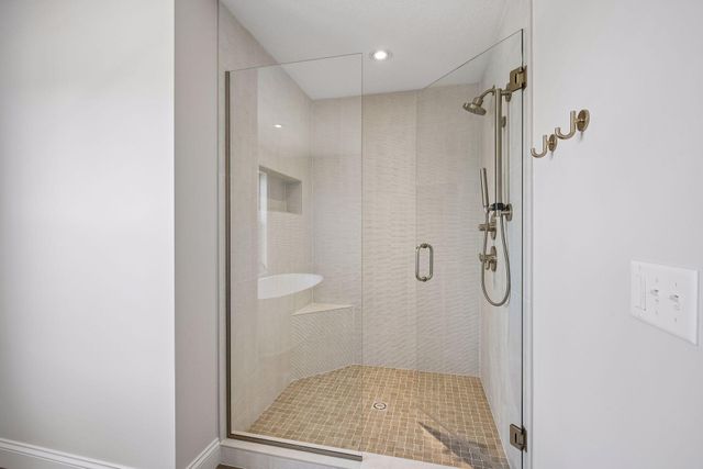 10226 Peony N, Maple Grove, MN 55311