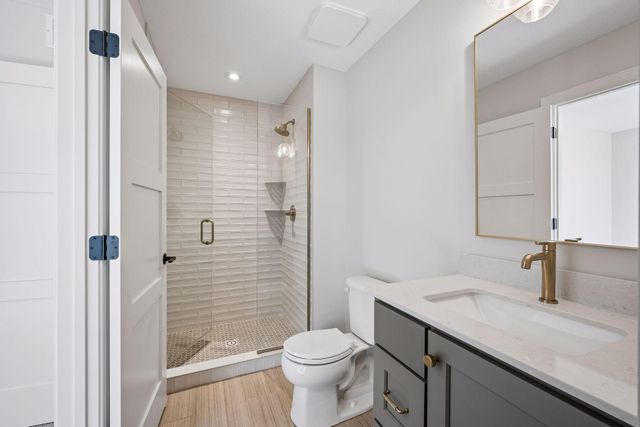 10226 Peony N, Maple Grove, MN 55311