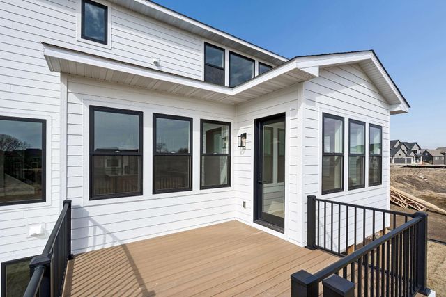 10226 Peony N, Maple Grove, MN 55311