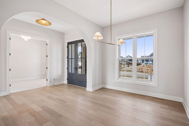 10226 Peony N, Maple Grove, MN 55311