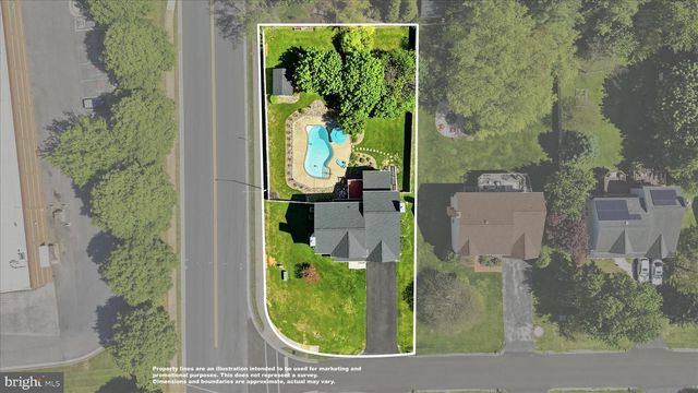 310 BRECKINRIDGE CT, Berryville, VA 22611
