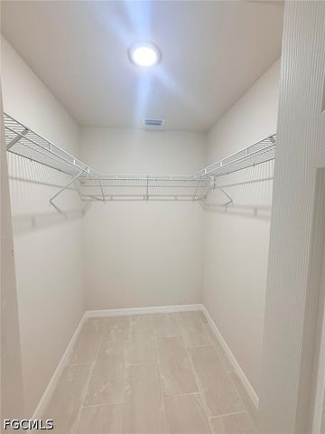 620 SE 7th ST, Cape Coral, FL 33990