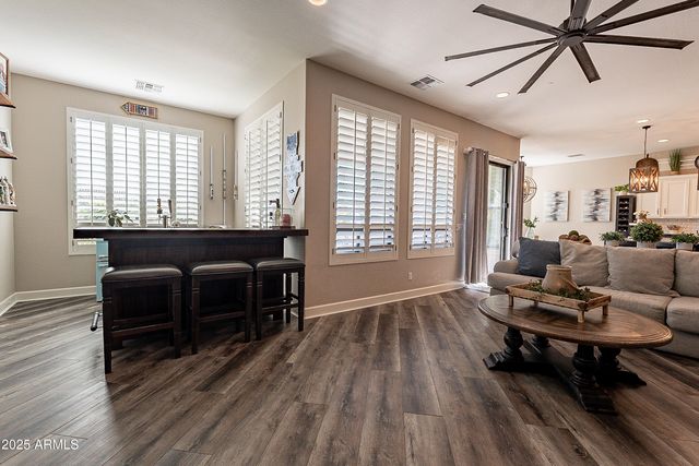 9127 E LYNWOOD Street, Mesa, AZ 85207