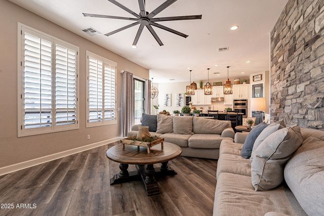 9127 E LYNWOOD Street, Mesa, AZ 85207