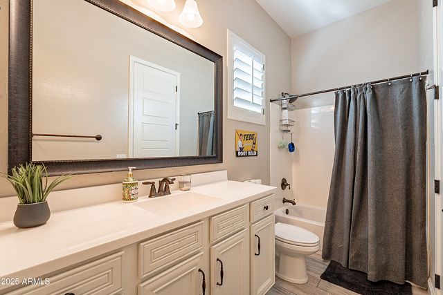 9127 E LYNWOOD Street, Mesa, AZ 85207