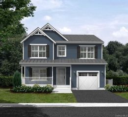 122 4th Street, Saint James, NY 11780