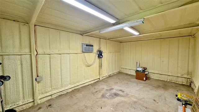 2050 Griffith Avenue, Terrell, TX 75160