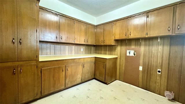2050 Griffith Avenue, Terrell, TX 75160