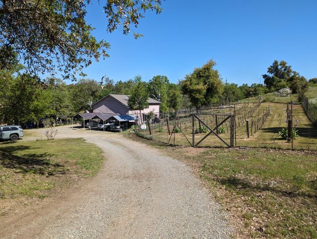 51410 Wildmint Lane, Yokuts Valley, CA 93675