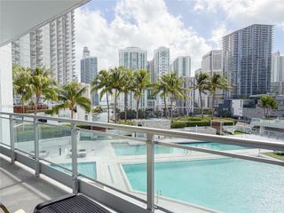 90 SW 3rd St 1116, Miami, FL 33130