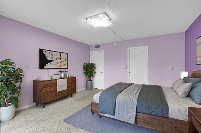 2502 Antigua Terrace J3, Coconut Creek, FL 33066