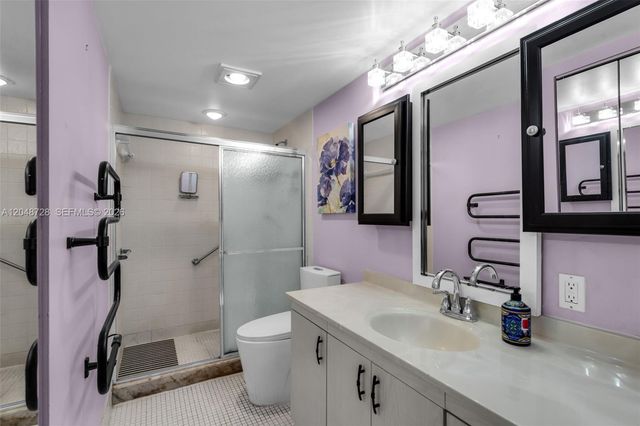 2502 Antigua Terrace J3, Coconut Creek, FL 33066